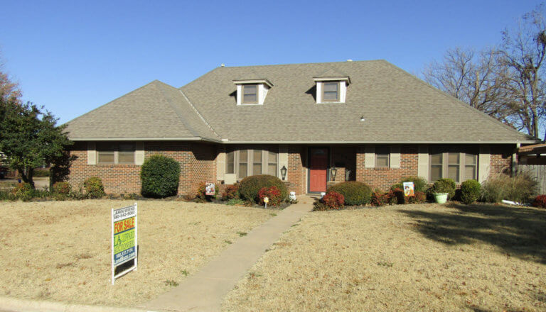 Brick Home w/lots of extras Enid OK