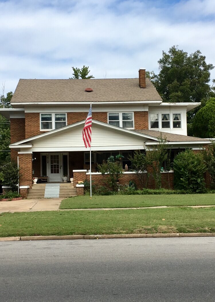 1512 W. Broadway Ave. Enid, Oklahoma