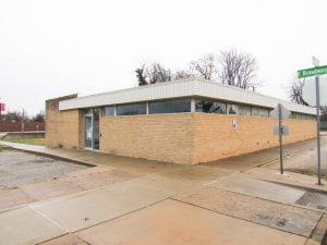 2/26  3,600 SQ.FT. COMMERCIAL BUILDING * ENID OKLAHOMA