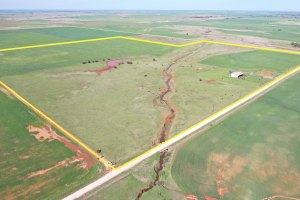 5/16 136± ACRES * CULTIVATION * GRASS * SHED * CATTLE PENS * BLAINE COUNTY * OKLAHOMA * HITCHCOCK/OKEENE AREA