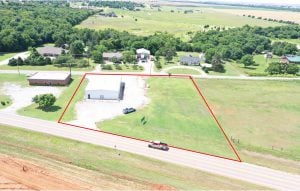 COMMERCIAL BUILDING * HWY 33 FRONTAGE * 1.2 ACRES MOL