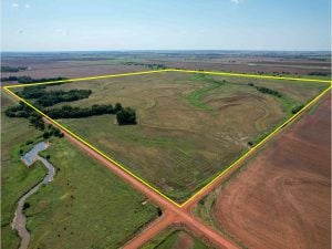 9/25 160± ACRES * GRASSLAND/TIMBER * BISON OKLAHOMA