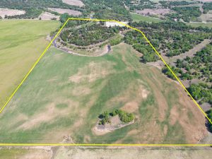 6/2 400± ACRES * Blaine & Dewey County * Canton Area * Cropland/Cultivated Ground * Grassland * 3 Tracts * Hunting