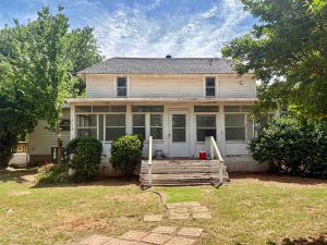 2 – STORY HOME * CORNER LOT * KINGFISHER, OKLAHOMA