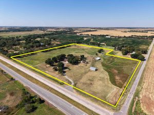 10814 N HIGHWAY 81 ENID OK * 22± ACRES * 2,548± SQ.FT. HOME